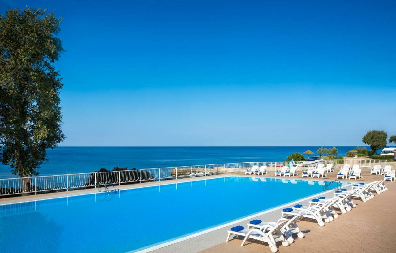 Victoria Mobilehome In Solaris Fkk Naturist Camping Resort Porec Luaran gambar